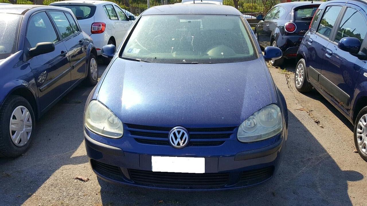 Volkswagen Golf 2.0 TDI 140CV DPF DSG 5p. Highline
