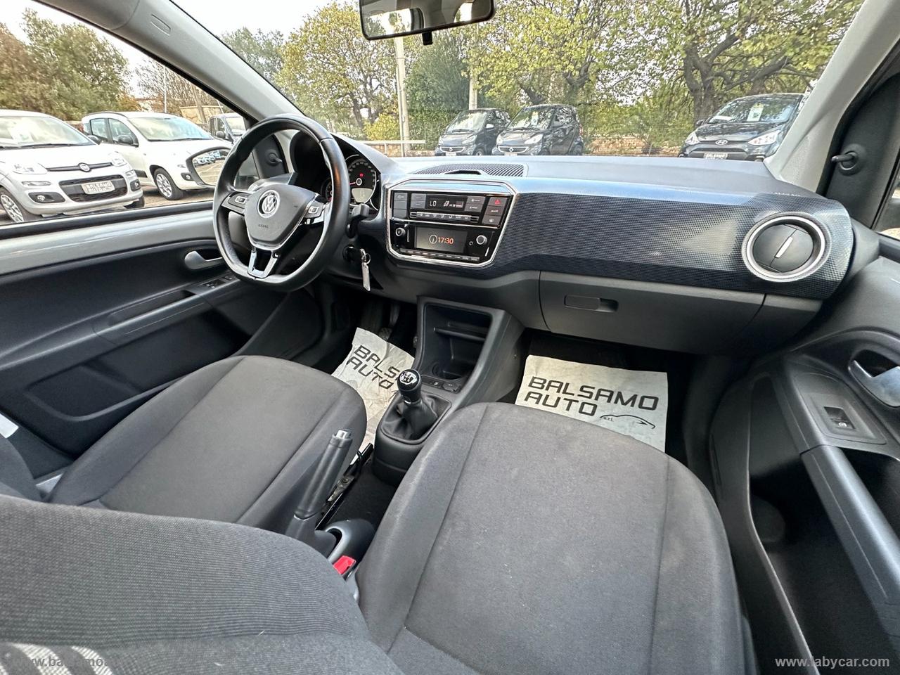 VOLKSWAGEN 1.0 5p. EVO move up!