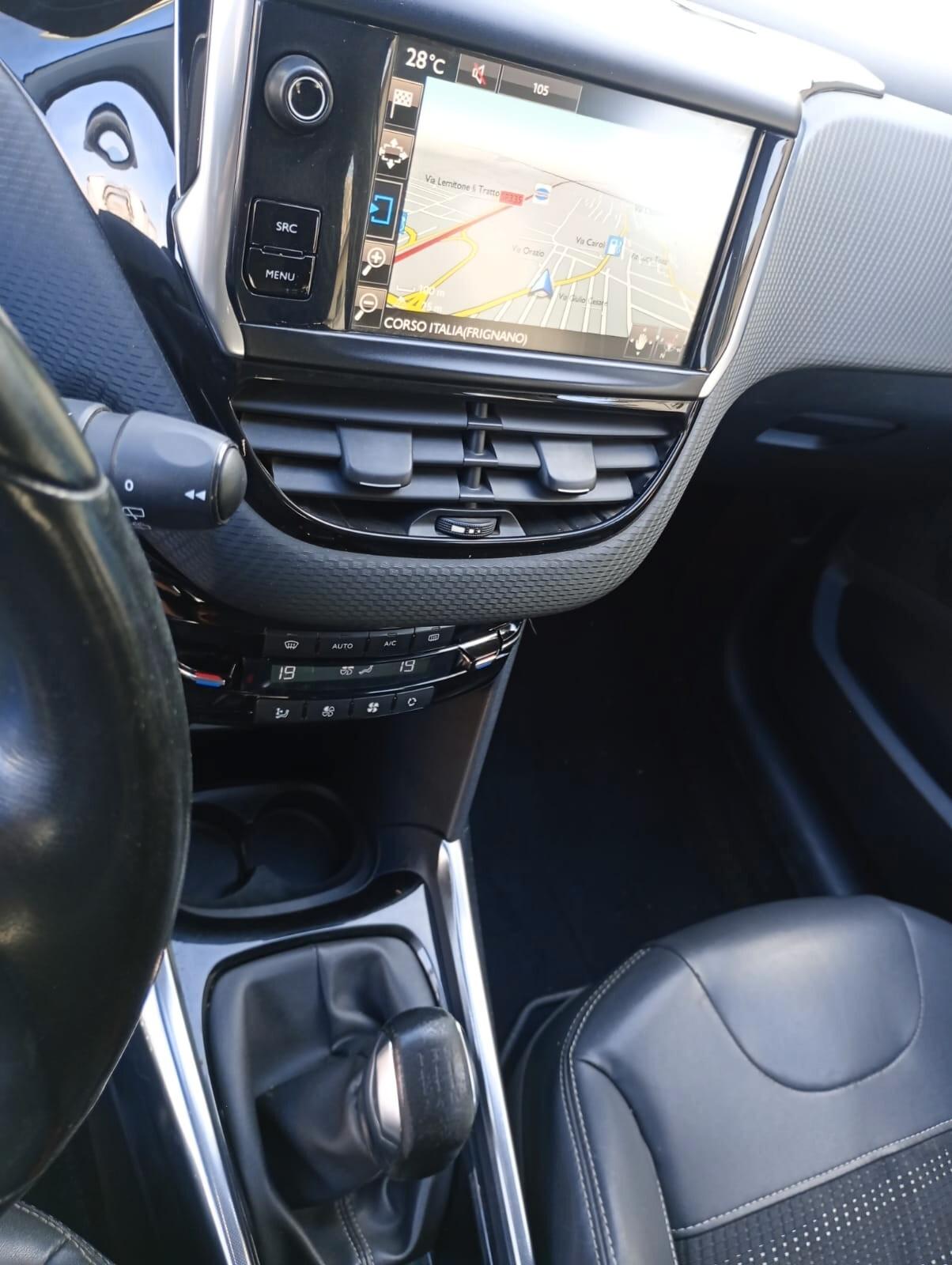 Peugeot 2008 1.6 e-HDI Allure