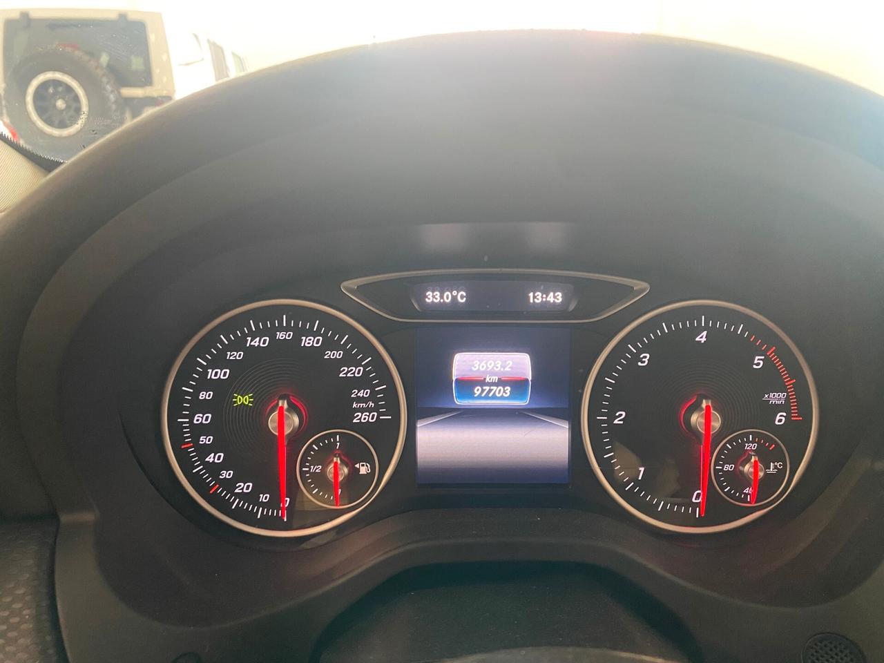 Mercedes-benz A 180 d Premium