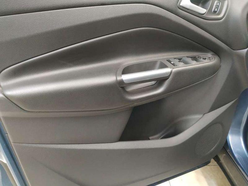 Ford Kuga 1.5 tdci Business s&s 2wd 120cv my18