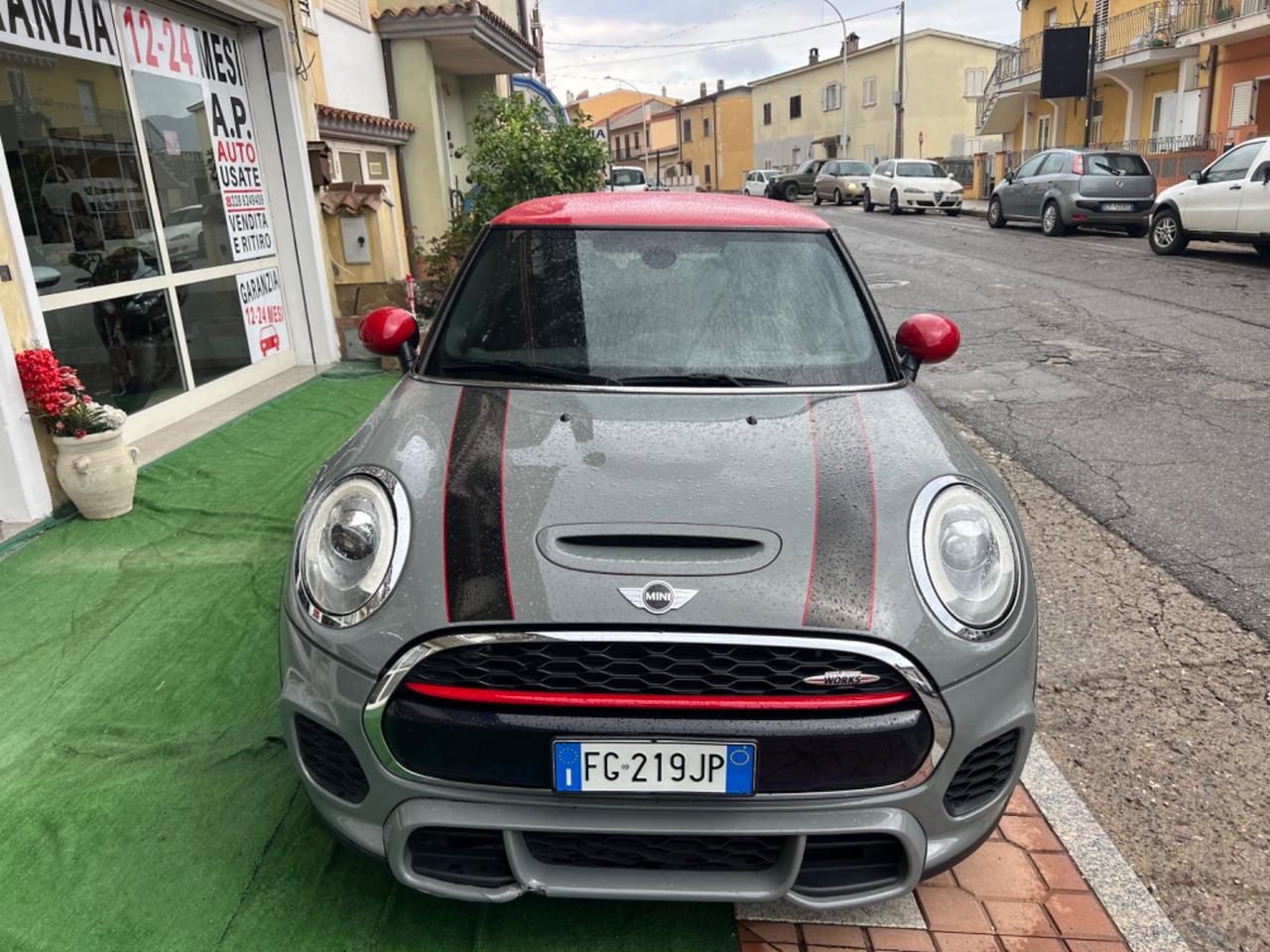 Mini John Cooper Works challenge edition