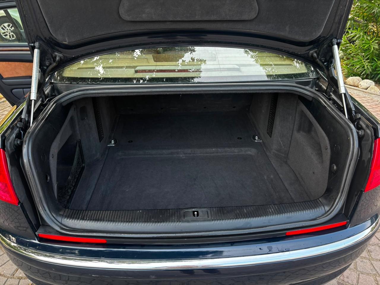 Audi A8 4.2 V8 TDI F.AP. quattro tiptronic SLINE PERMUTABILE