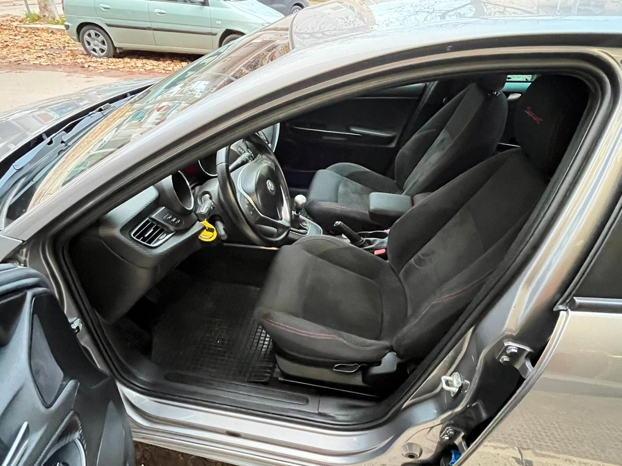 Alfa Romeo Giulietta 1.6 JTDm 120 CV