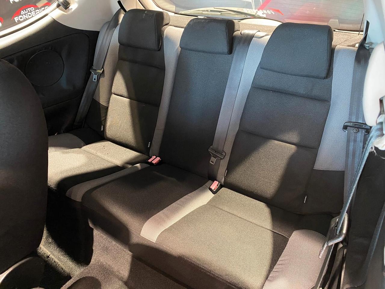 Peugeot 207 1.4 Diesel - 2006