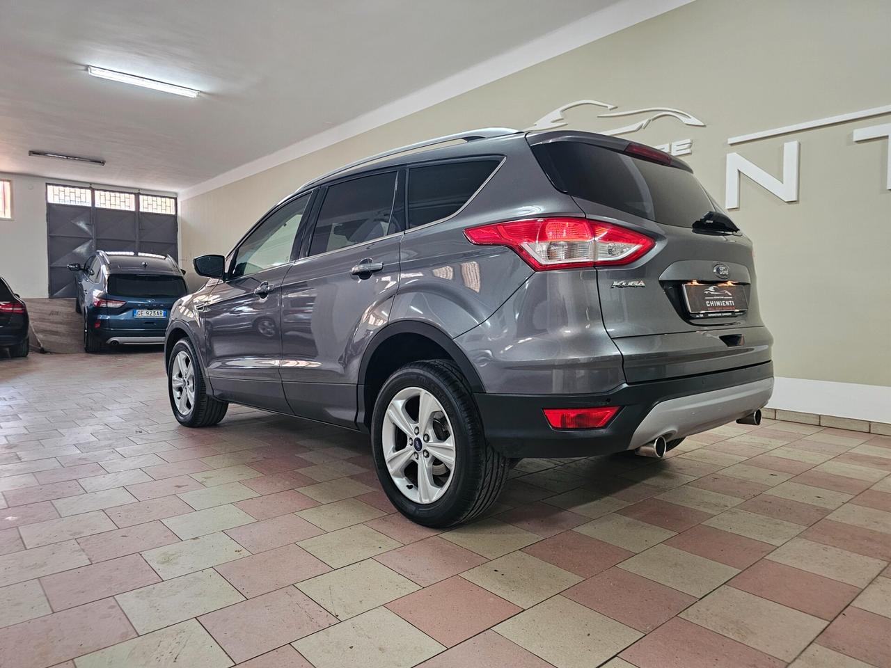 Ford Kuga 2.0 TDCI 140 CV 2WD Titanium