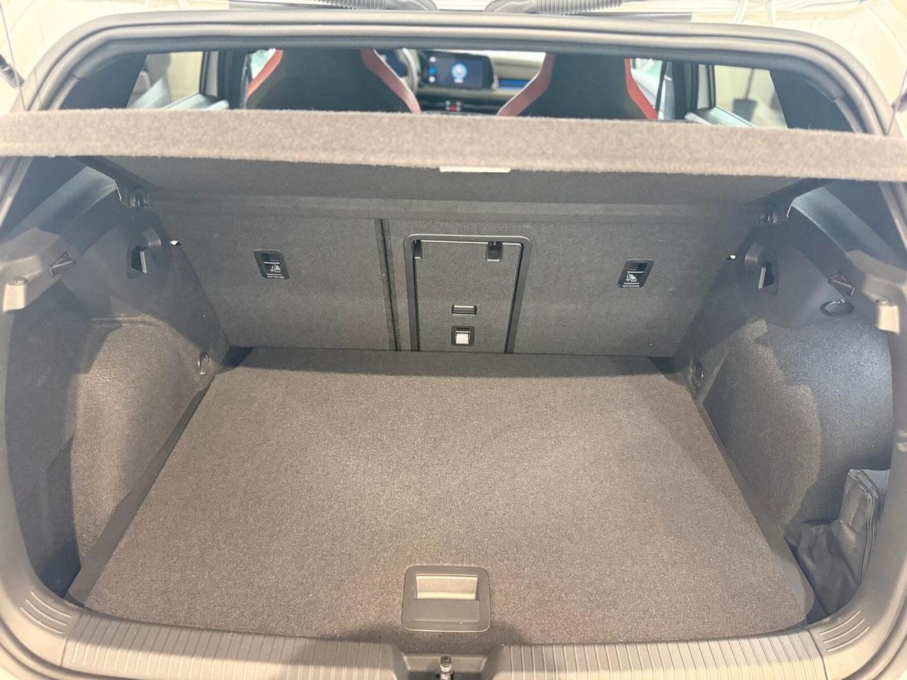 Volkswagen Golf GTI 8 245CV