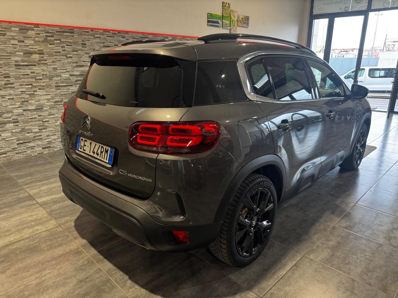 Citroen C5 Aircross Hybrid 225 E-EAT8 Shine