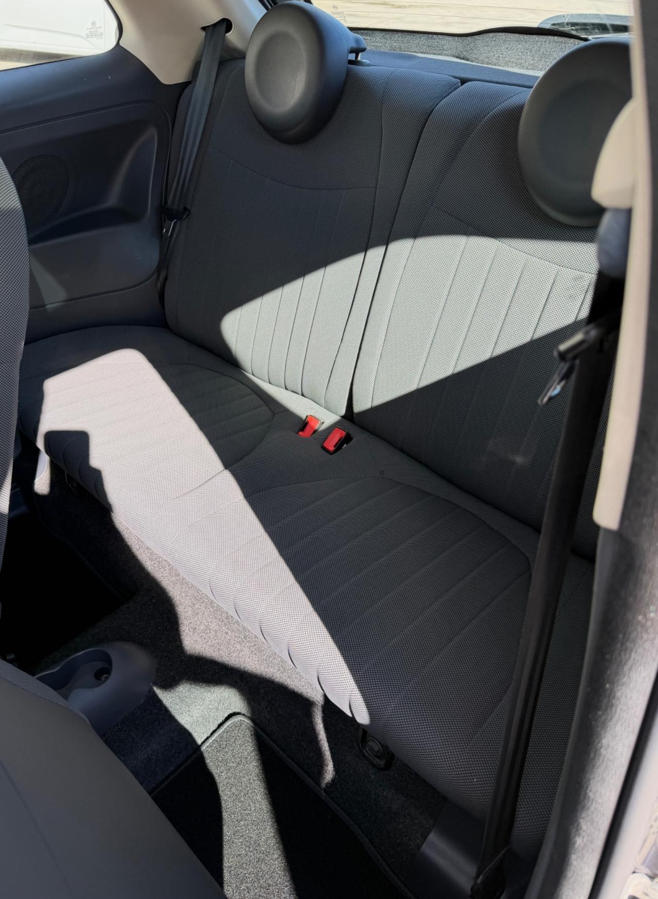 Fiat 500 1.2 Benz 69CV Lounge 10/2013
