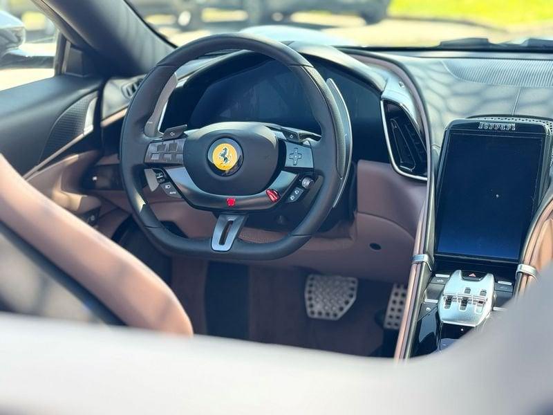 Ferrari Roma Spider 3.9 Spider DCT