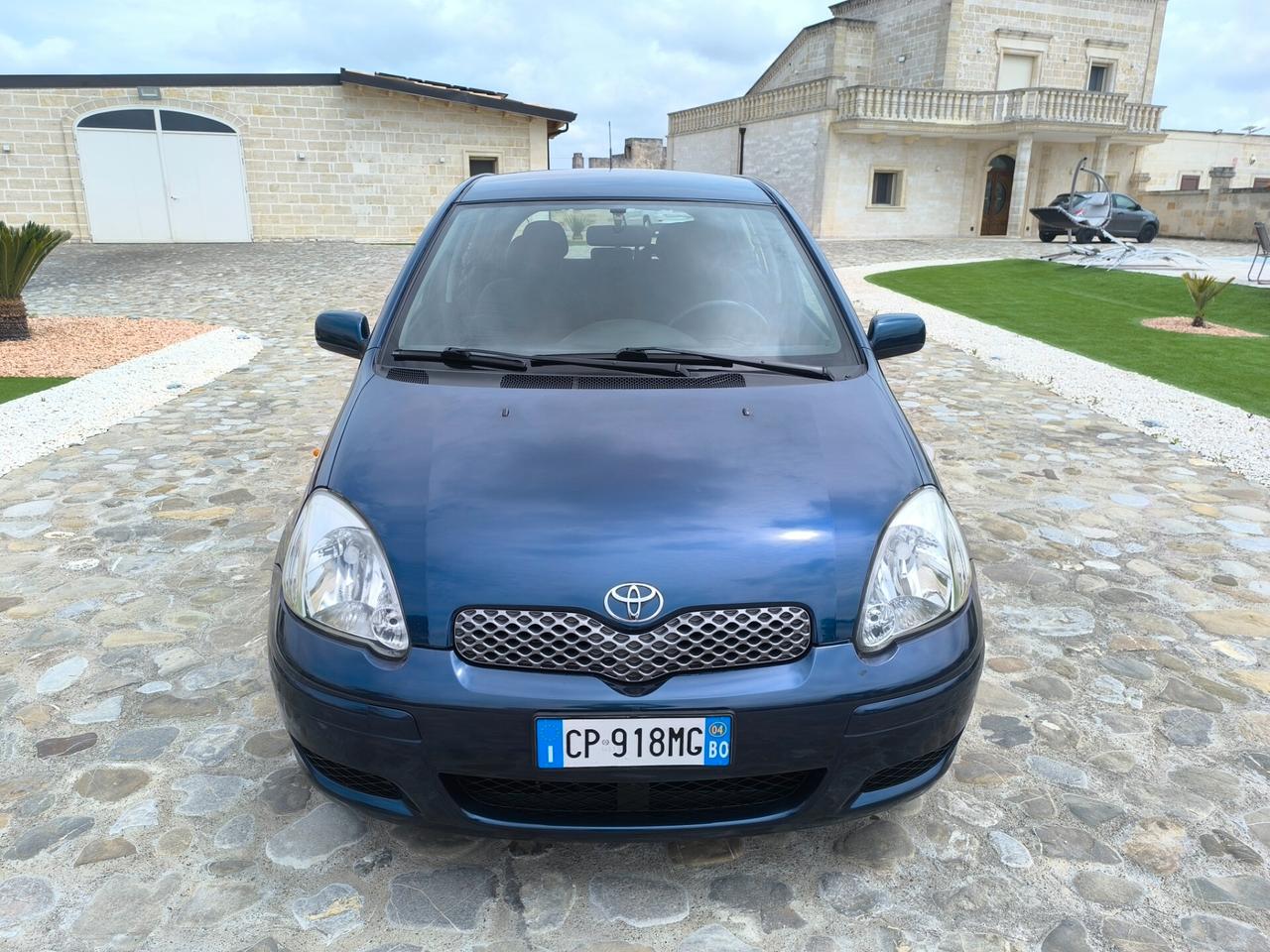 Toyota Yaris 1.0i 5 porte Sol perfetta full optional