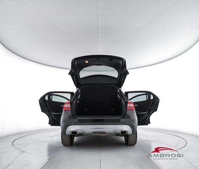 MERCEDES-BENZ GLA 200 200 d Automatic 4Matic Sport