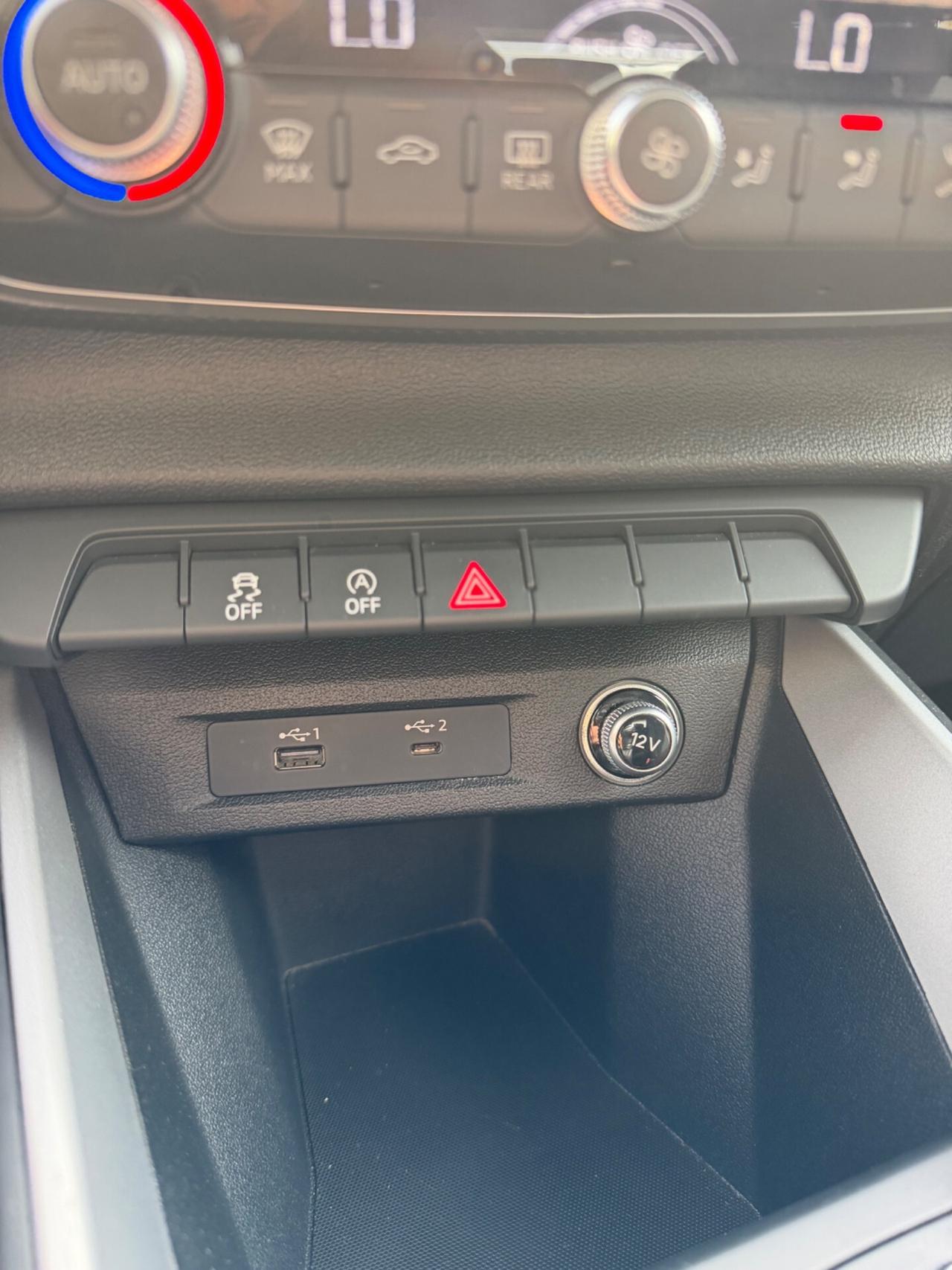 Audi A1 SPB 30 TFSI Advanced-2019/MATRIX