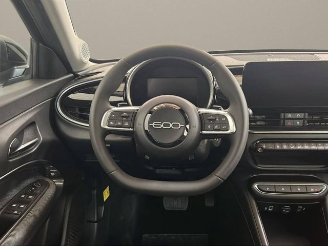 FIAT 600 Hybrid 100 CV DCT MHEV