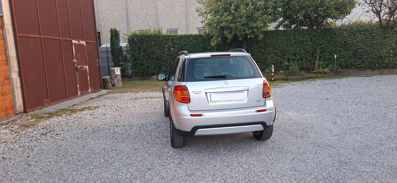 SUZUKI SX4 1.6 4X4 CON BLOCCO FULL OPTIONAL