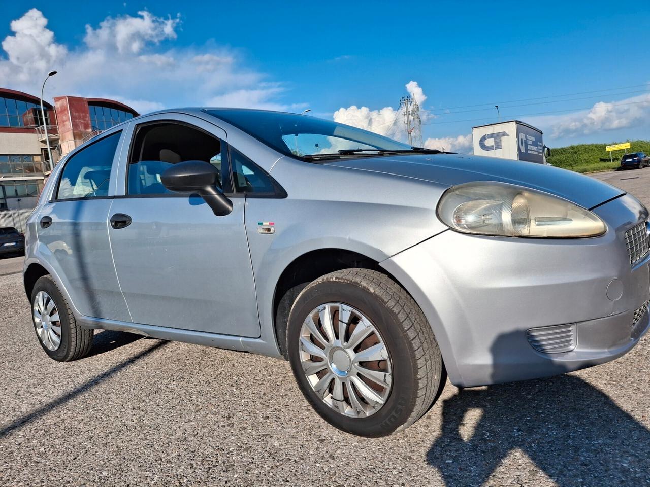 Fiat Grande Punto 1.4-5 porte Active Natural Power-METANO/BENZINA-
