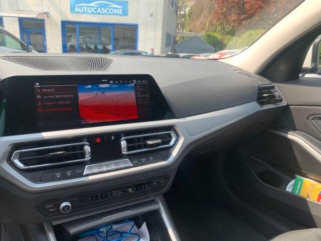 BMW Serie 3(G20/1-80/1) 318d 48V Touring Busine...