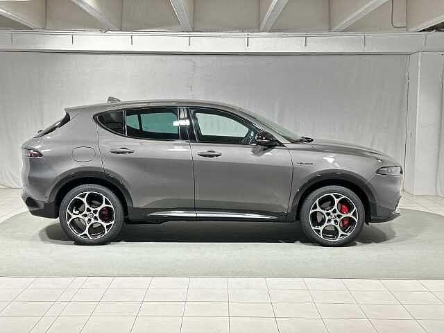 Alfa Romeo Tonale 1.3 280CV PHEV AT6 Q4 Veloce KM ZERO