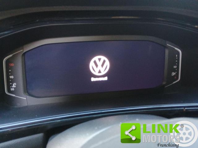 VOLKSWAGEN T-Roc 1.0 TSI R-Line