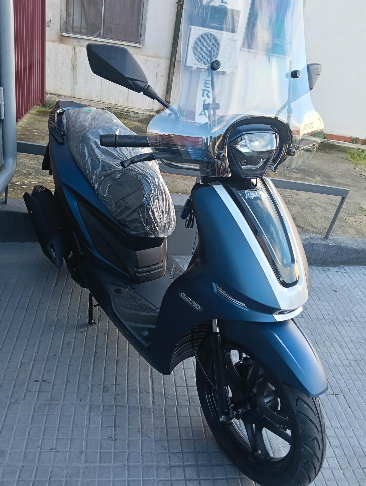 Um Wynwood 125 ( Garanzia ufficiale 10 anni)