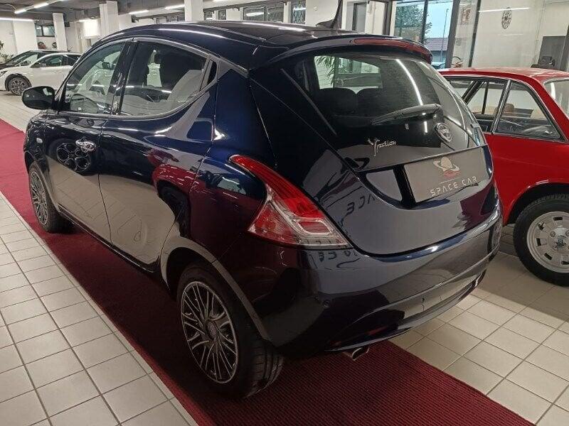 Lancia Ypsilon Ypsilon 1.0 FireFly 5 porte S&S Hybrid Ecochic Gold