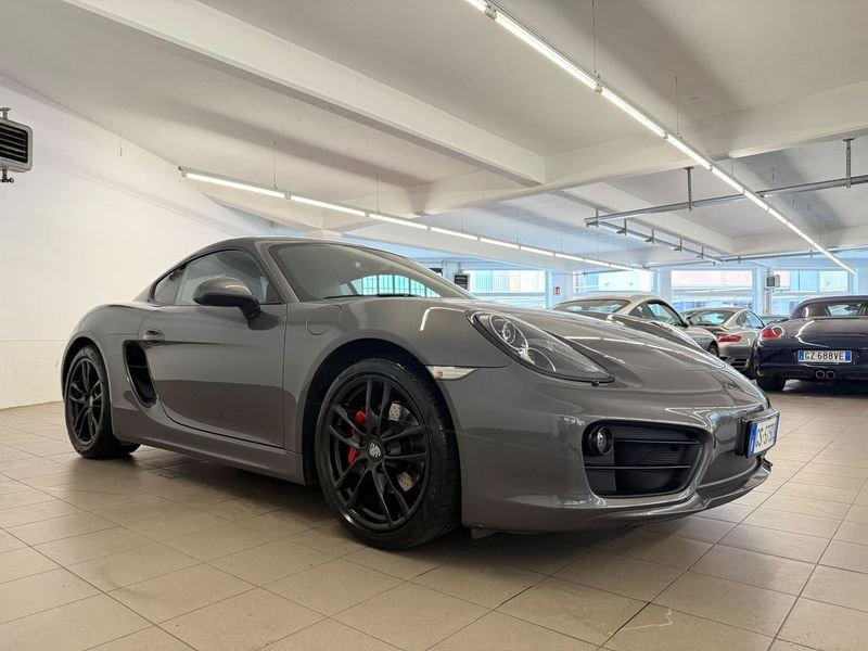 Porsche Cayman 2.7