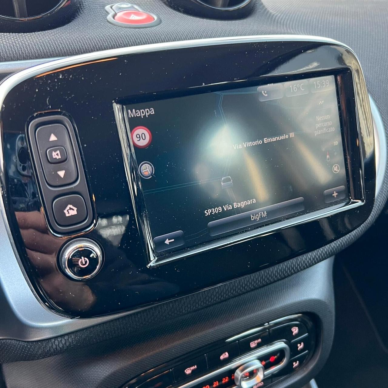 Smart ForFour 1.0 71CV TWINAMIC PASSION LED NAVI