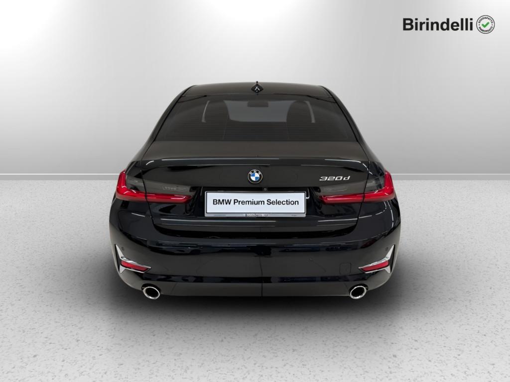 BMW Serie 3(G20/1-80/1) - 320d Luxury