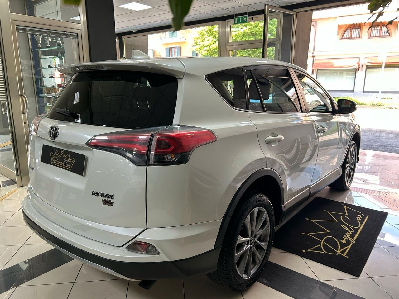 Toyota RAV 4 RAV4 2.0 D-4D 2WD Business