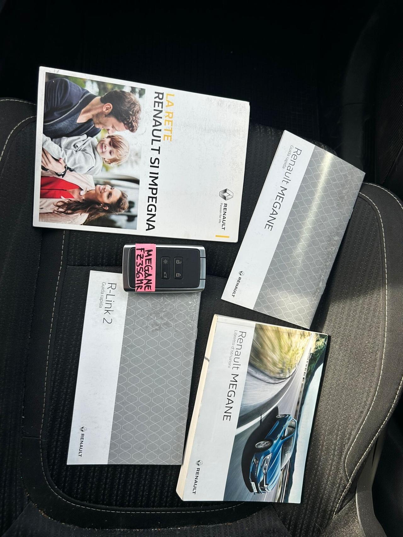 Renault Megane Mégane Sporter Blue dCi 115 CV EDC Intens