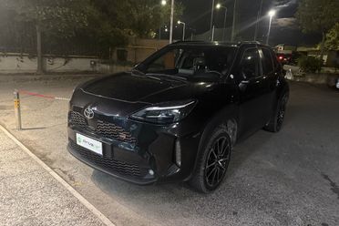 TOYOTA Yaris Cross 1.5 Hybrid E-CVT GR SPORT Black Sky