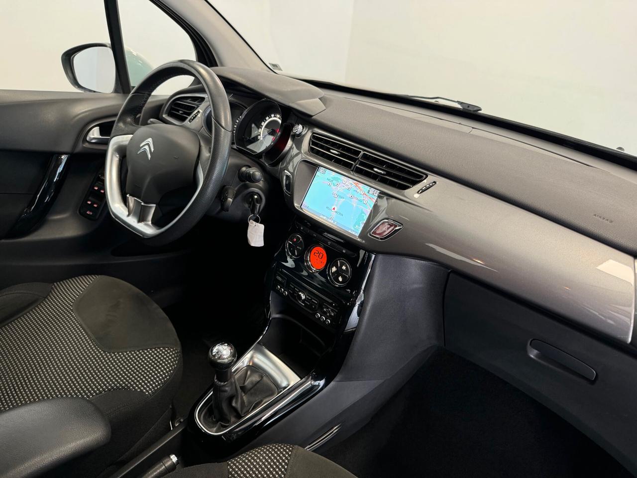 Citroen C3 PureTech 82 Exclusive NAVI NEOPATENTATI