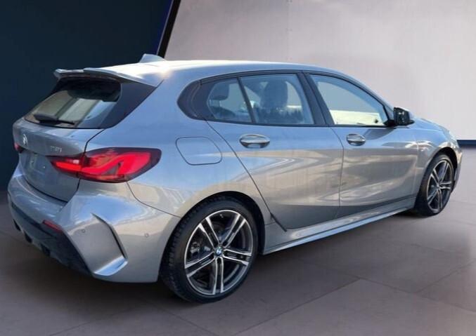 Bmw 118 118i 5p. Msport