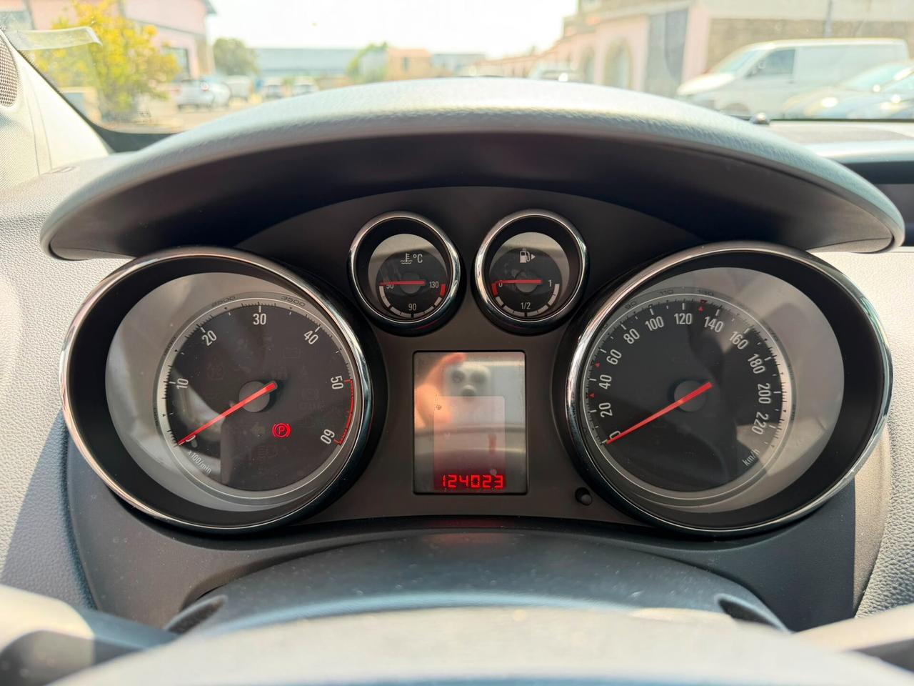 Opel Meriva 1.7 CDTI 110CV b-color
