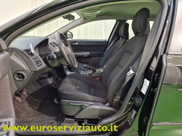 VOLVO V50 D2 POLAR