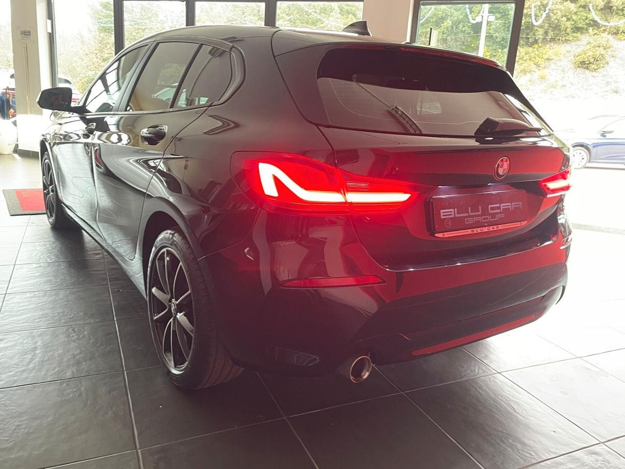 BMW 116d SPORT AUT 116cv *COCKPIT*