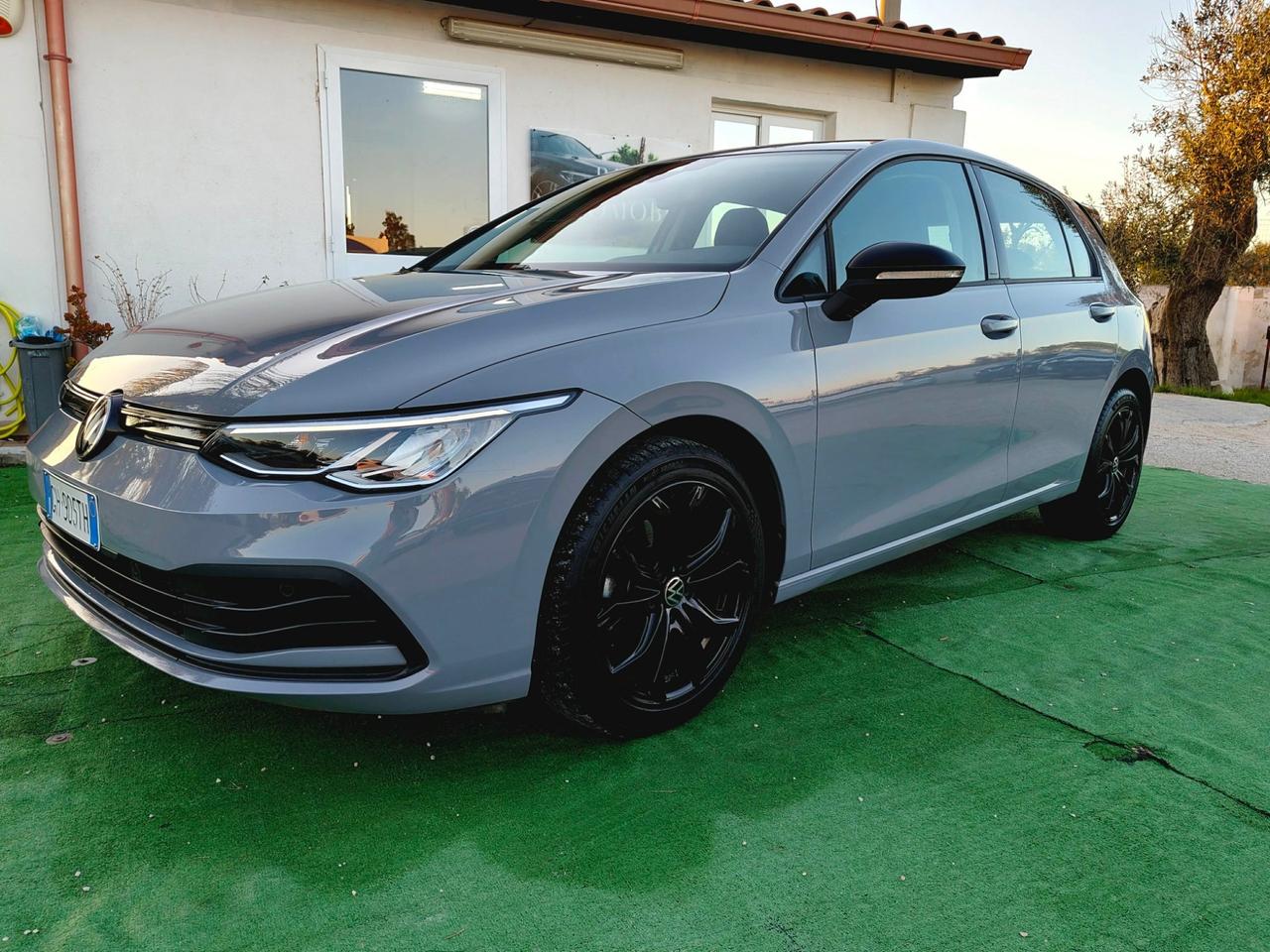 Volkswagen Golf 2.0 TDI DSG SCR Life - 2022