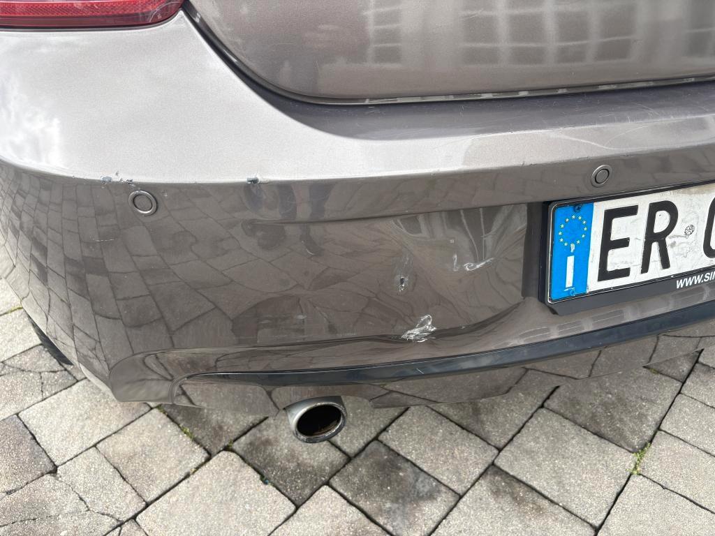 Bmw 118 d 5p. 143cv Unique