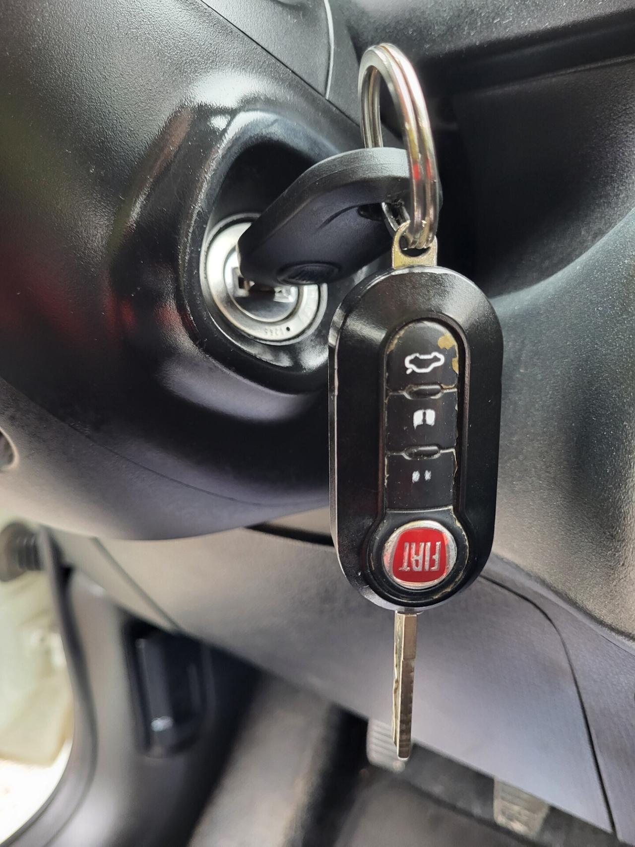 FIAT PANDA 1200-UNICA PROPRIET-FOTO 3 REVISIONI