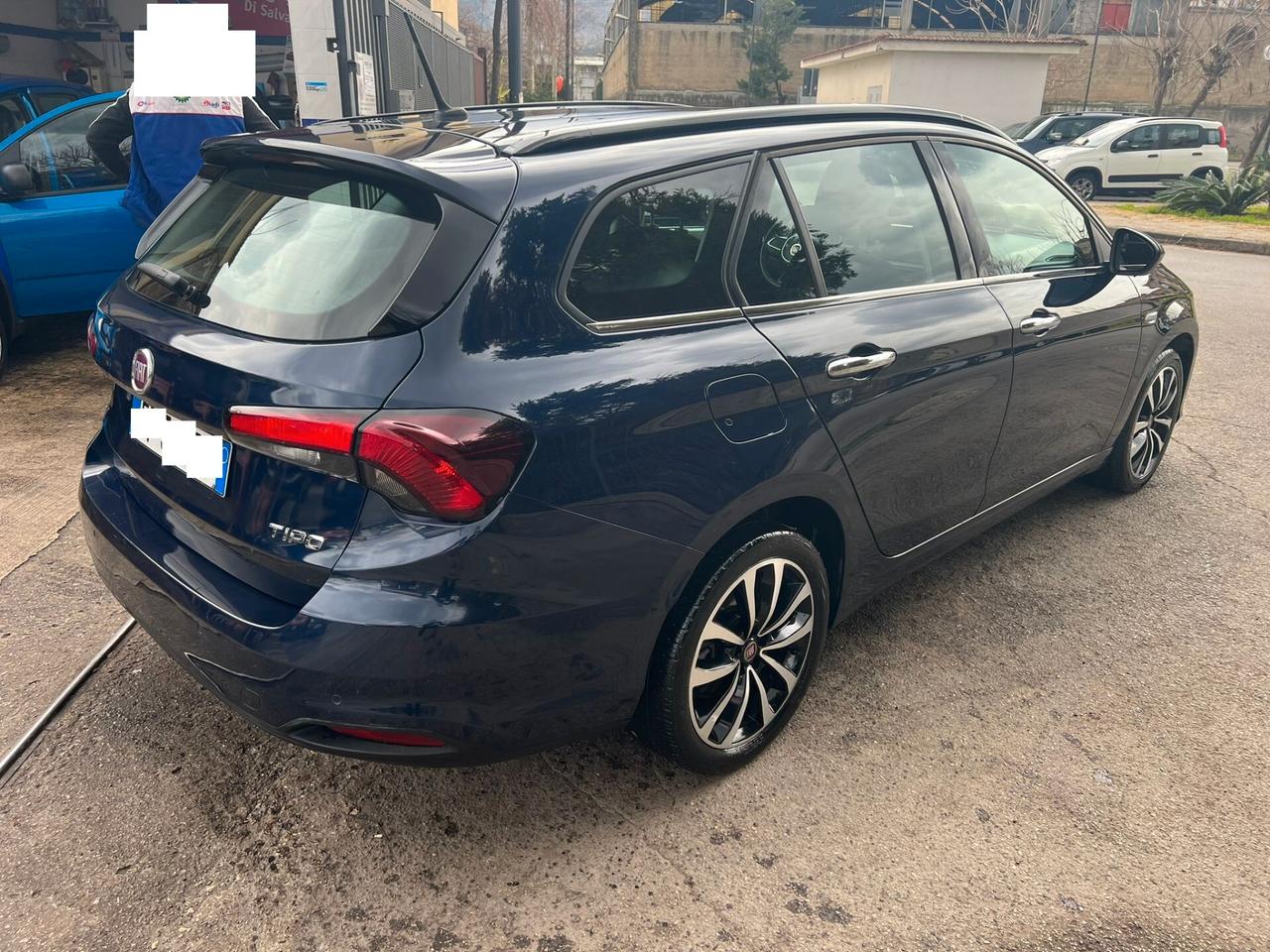 Fiat Tipo 1.6 Mjt SW Lounge retrocamera