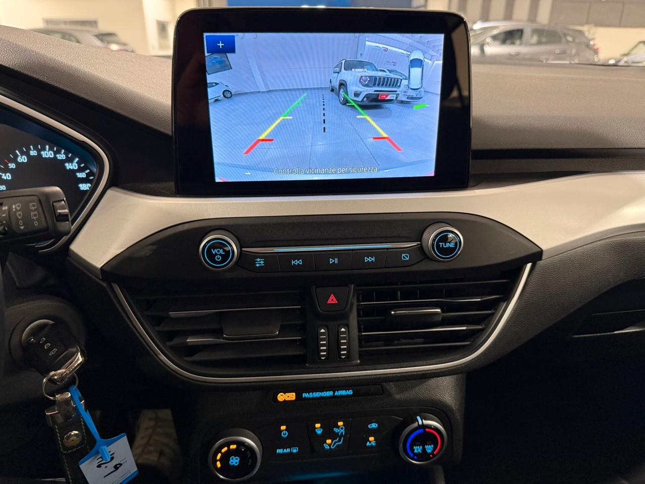 Ford Focus 1.0 EcoBoost Hybrid 125 CV 5p. Business