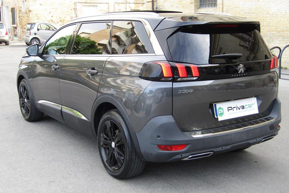 PEUGEOT 5008 BlueHDi 120 S&S EAT6 GT Line