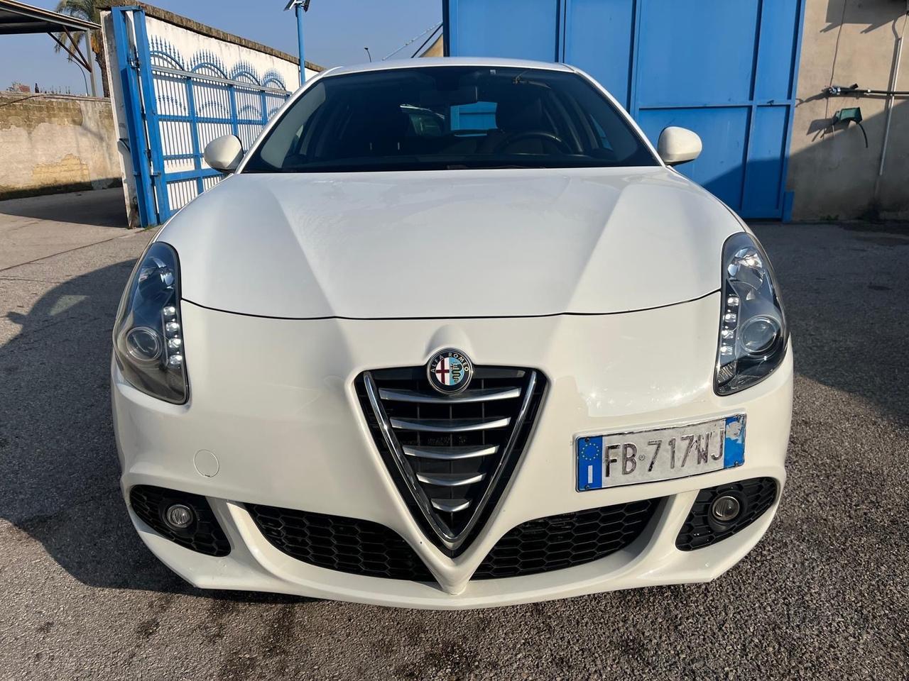 Alfa Romeo giulietta -2.0 mjt-full-12/2015