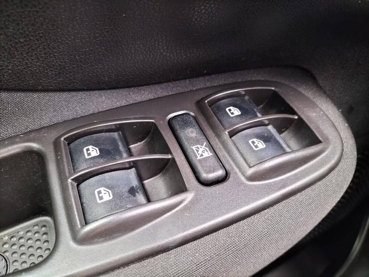Fiat 500L - NEOPATENTATI - EURO 6