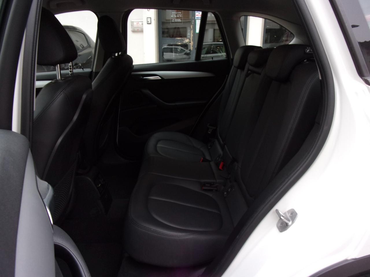 Bmw X1 sDrive18d Advantage