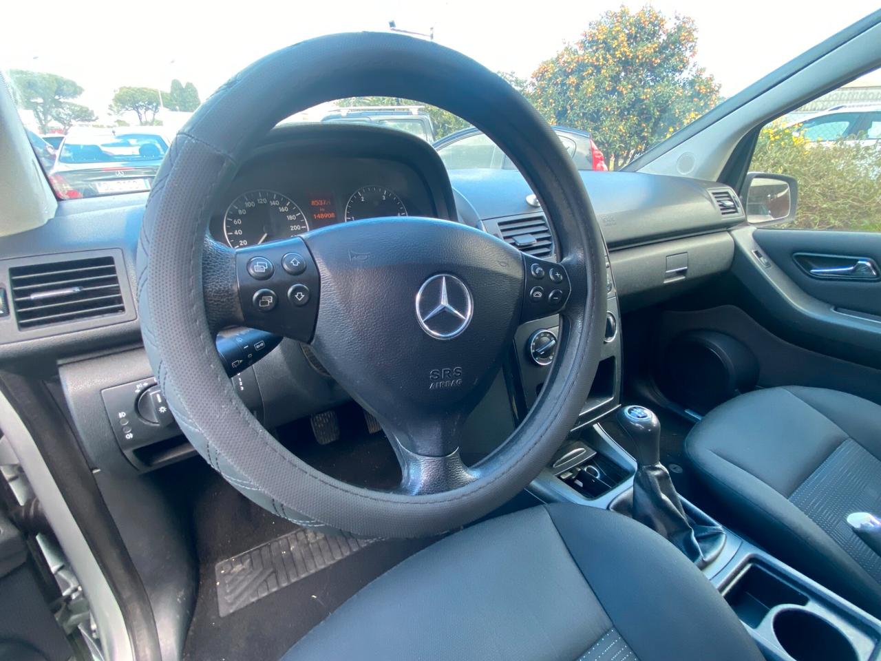 Mercedes-benz A 160 CDI BlueEFFICIENCY