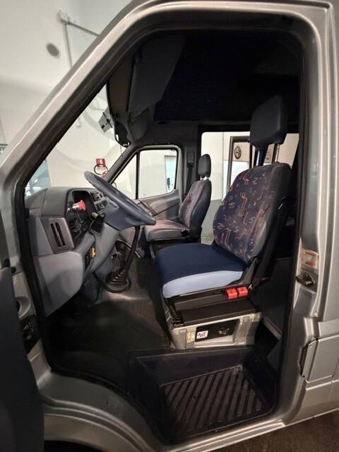 Mercedes Benz 17 posti OTTIMO