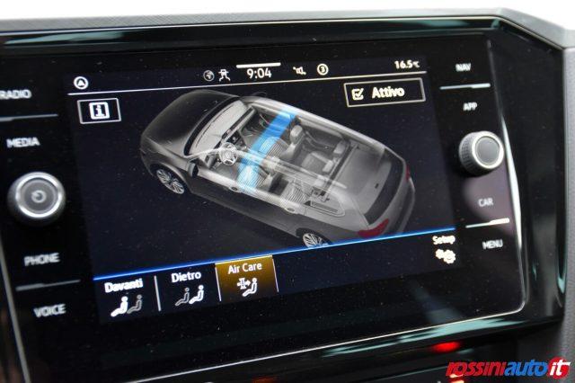 VOLKSWAGEN Passat Variant 2.0 TDI SCR 150 CV DSG BUSINESS + GANCIO TRAINO