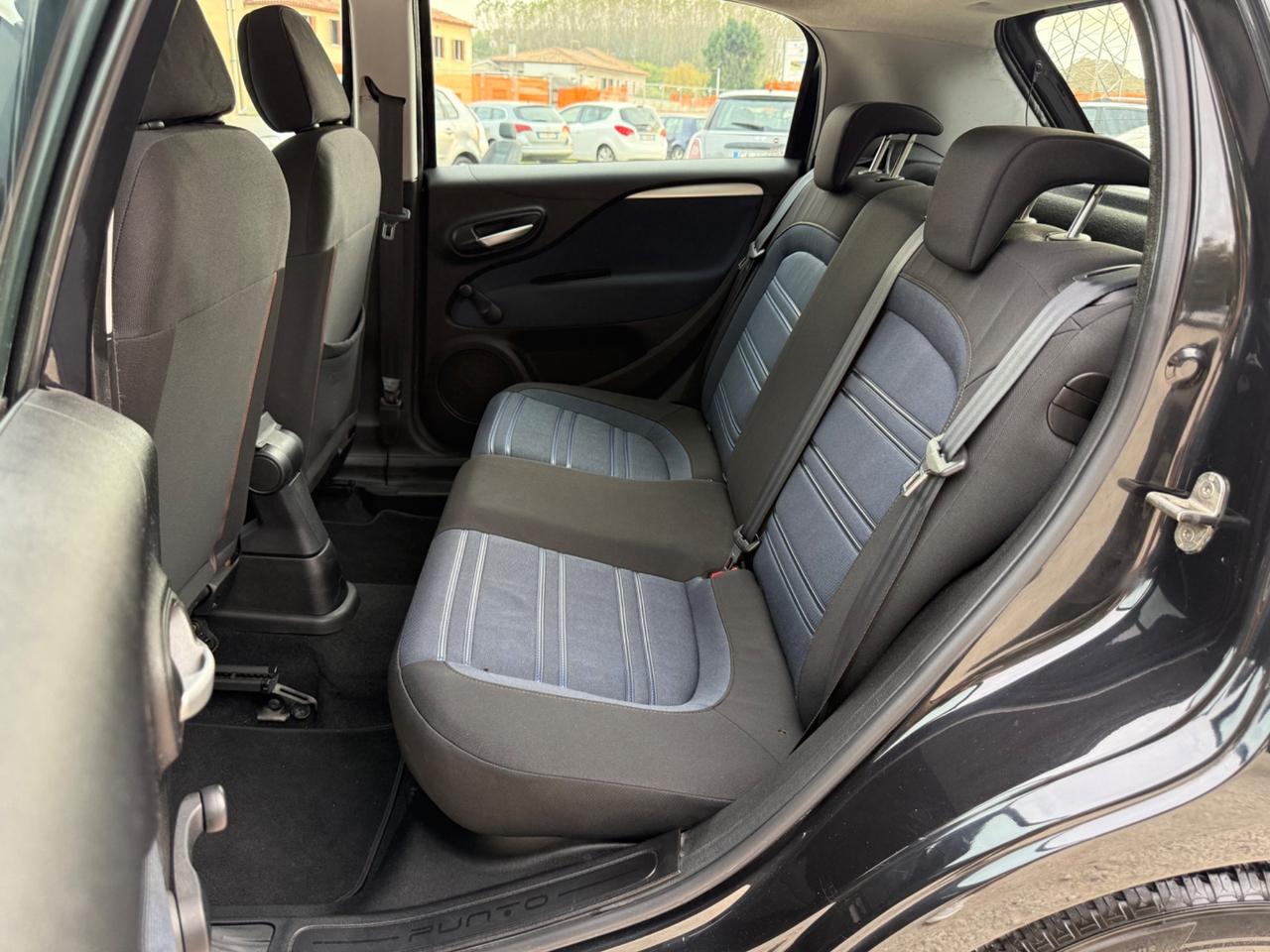 Fiat Punto Evo 1.2 5 porte Dynamic UNICO SPORT