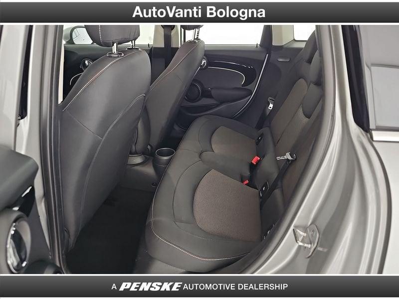 MINI Mini 5 porte Mini 5p 1.5 Cooper Essential auto